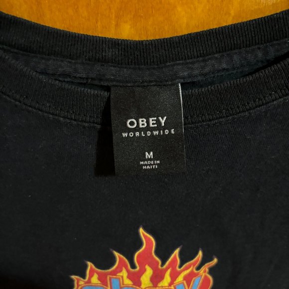 Obey Worldwide Obey International Black Crop Skate Shirt Size Medium‎ - Picture 8 of 15